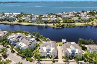 258 SAPPHIRE LAKE DRIVE 202, Bradenton, FL 34209