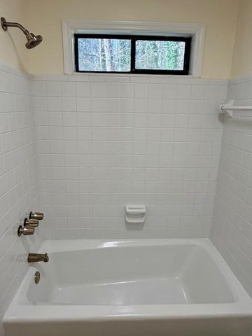 1817 Jacksons Creek Bluff, Marietta, GA 30068