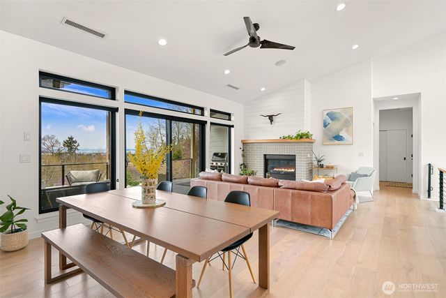 9687 Crest Drive, Blaine, WA 98230