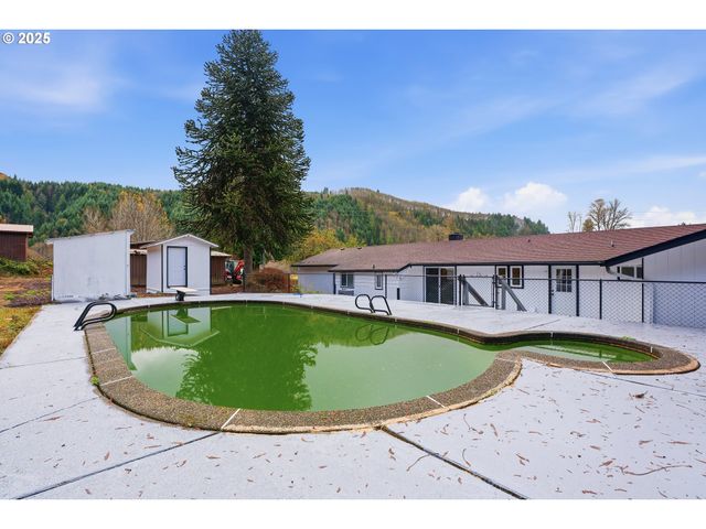 8442 US HIGHWAY 12, Glenoma, WA 98336