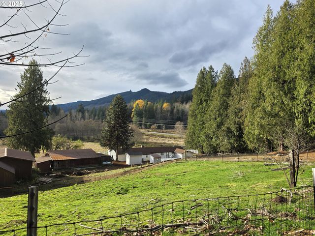 8442 US HIGHWAY 12, Glenoma, WA 98336