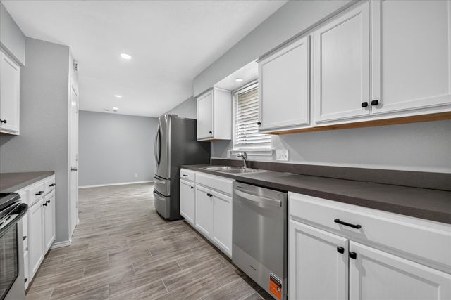 2023 N Bell Avenue, Denton, TX 76209