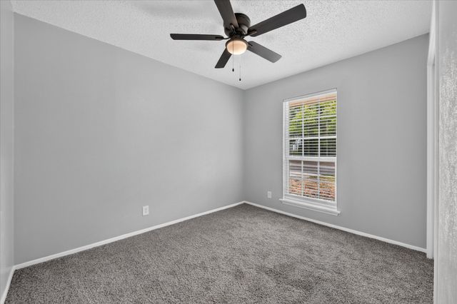 2023 N Bell Avenue, Denton, TX 76209