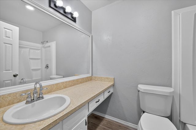 2023 N Bell Avenue, Denton, TX 76209