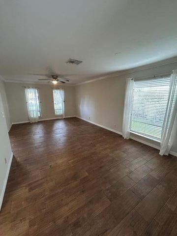 912 Sandtree Drive W 912, Palm Beach Gardens, FL 33403