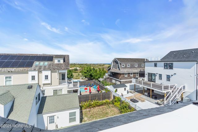 22 2nd Avenue, Manasquan, NJ 08736