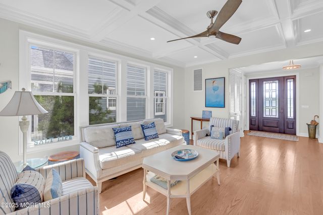 22 2nd Avenue, Manasquan, NJ 08736