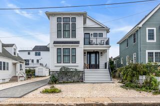 22 2nd Avenue, Manasquan, NJ 08736