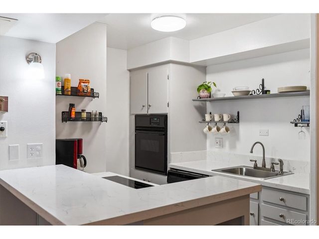 790 N Washington St 305, Denver, CO 80203