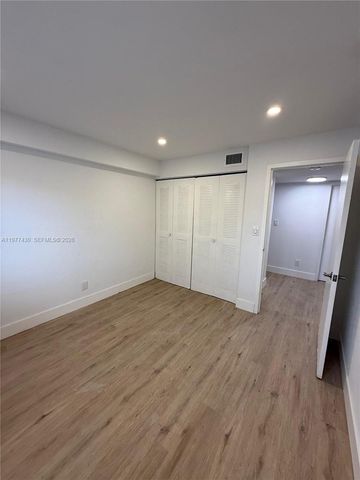 5911 Washington St 103, Hollywood, FL 33023