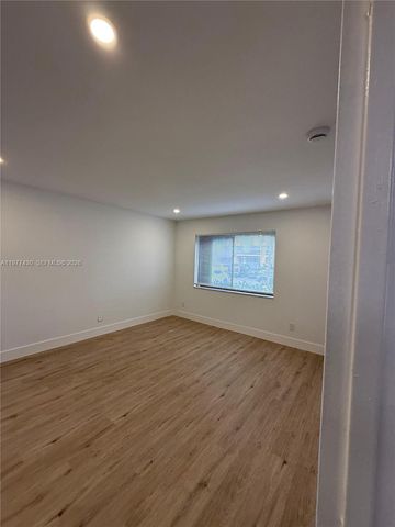 5911 Washington St 103, Hollywood, FL 33023