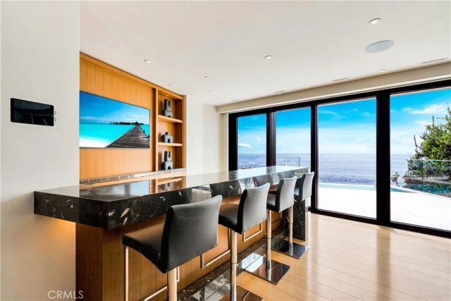 18 Lagunita Drive, Laguna Beach, CA 92651