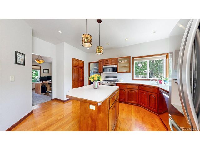 16482 W 55th Pl, Golden, CO 80403