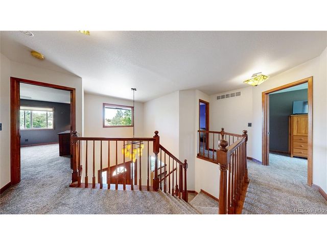 16482 W 55th Pl, Golden, CO 80403