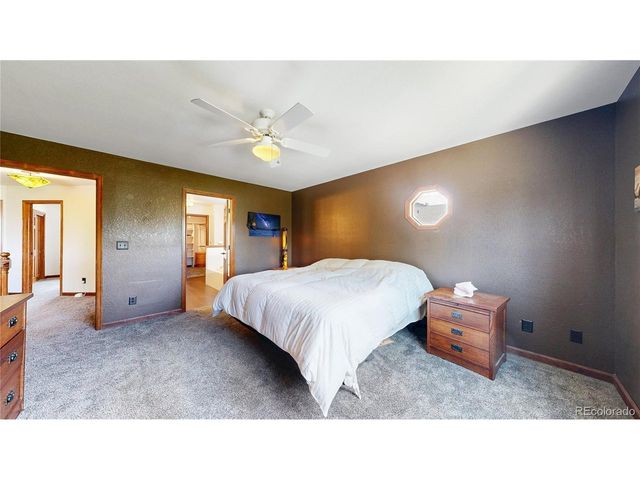 16482 W 55th Pl, Golden, CO 80403