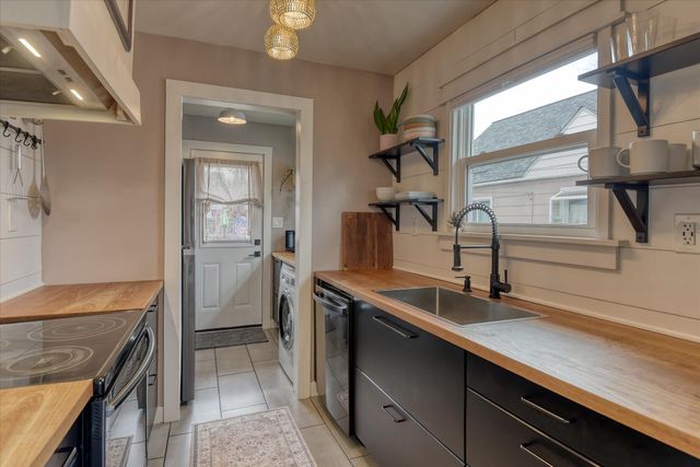 3134 E 30th Ave, Spokane, WA 99223