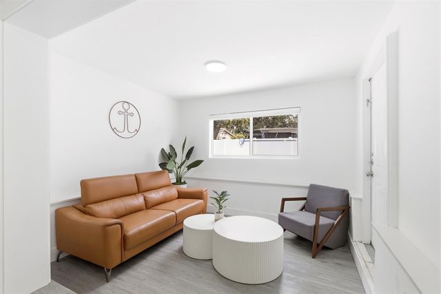 6444 Oak Street, Hollywood, FL 33024