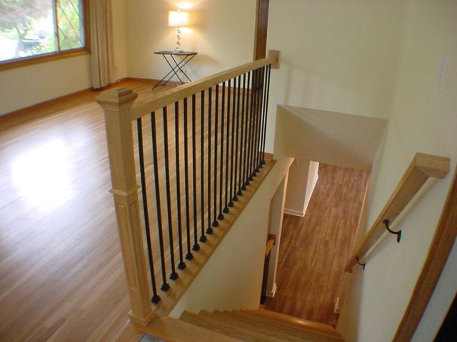 1112 Queens Lane, Anoka, MN 55303