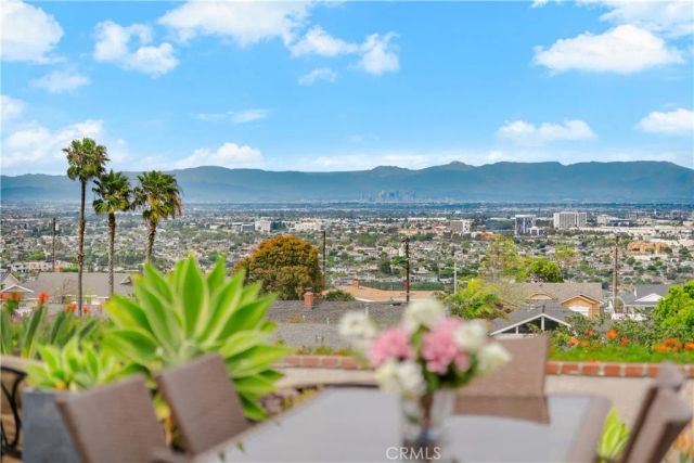 5013 Via El Sereno, Torrance, CA 90505
