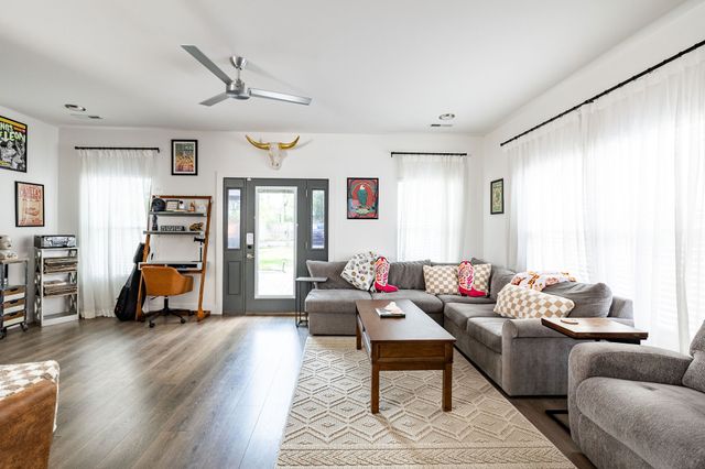 112 Claiborne St, Nashville, TN 37210