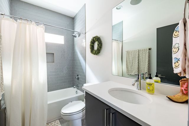 112 Claiborne St, Nashville, TN 37210