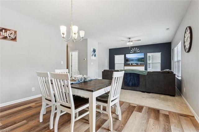 116 Meadows Landing LN, Suffolk, VA 23434