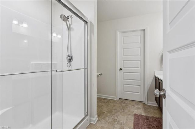 116 Meadows Landing LN, Suffolk, VA 23434