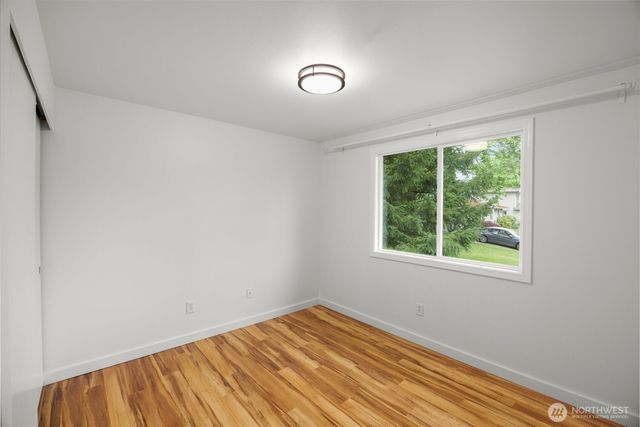 15718 126th Place NE, Woodinville, WA 98072