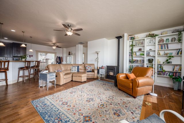 8906 SW Shad Road, Terrebonne, OR 97760