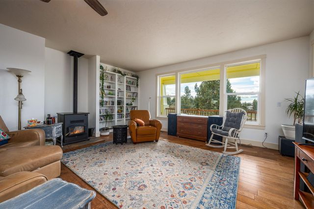 8906 SW Shad Road, Terrebonne, OR 97760