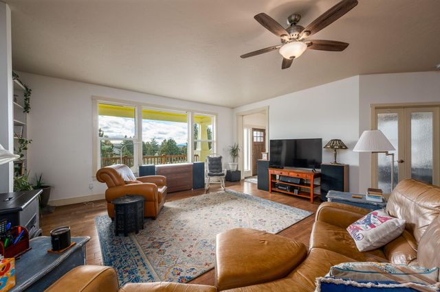 8906 SW Shad Road, Terrebonne, OR 97760