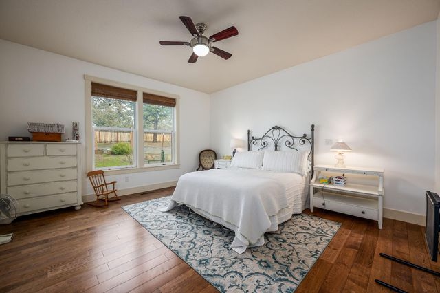 8906 SW Shad Road, Terrebonne, OR 97760