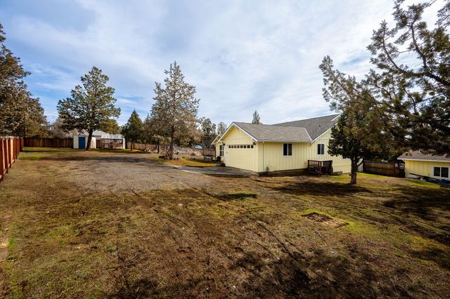 8906 SW Shad Road, Terrebonne, OR 97760
