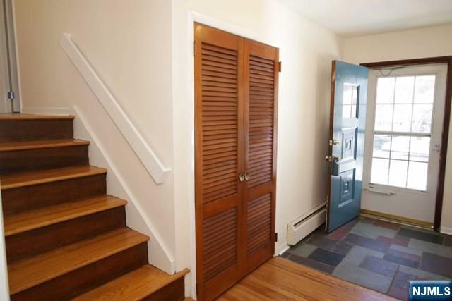 21 Waibel Drive, Allendale, NJ 07401
