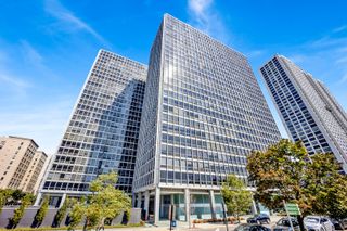 340 W Diversey Parkway 2718, Chicago, IL 60657