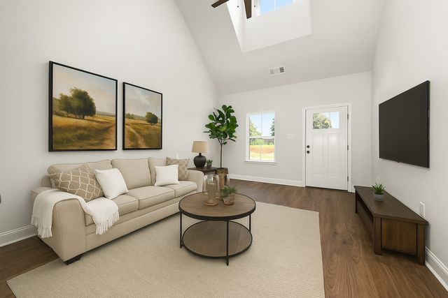 512 Rohan Drive, Murfreesboro, TN 37129