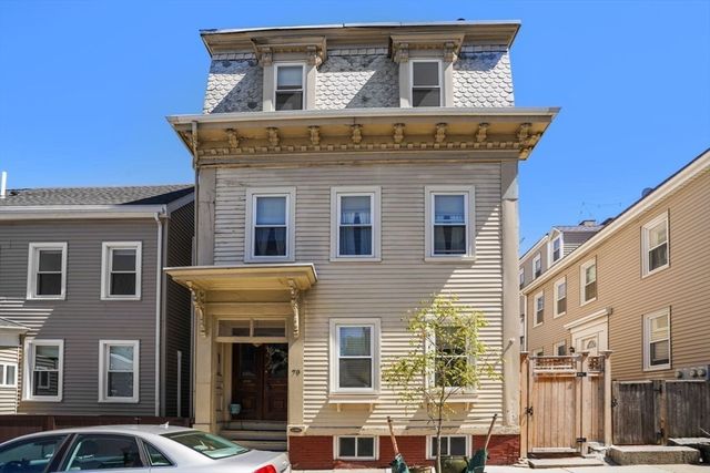 79 Pearl Street 3, Boston, MA 02129