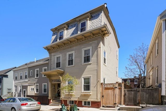 79 Pearl Street 3, Boston, MA 02129