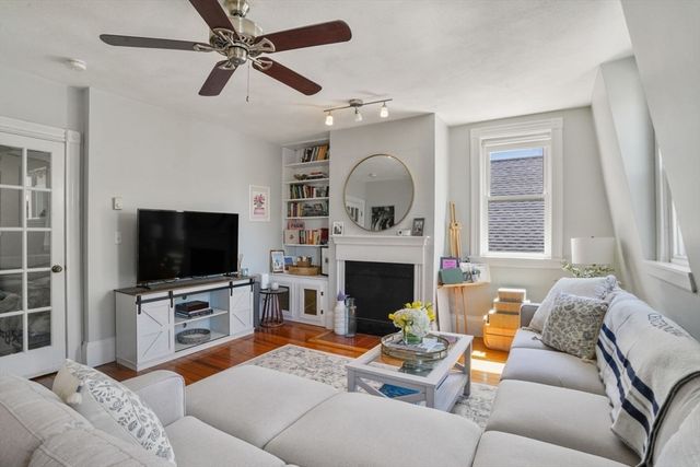 79 Pearl Street 3, Boston, MA 02129