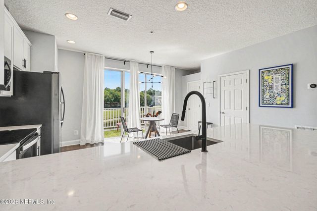 4490 CAPITAL DOME Drive, Jacksonville, FL 32246