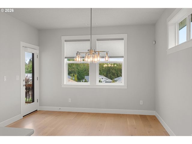 1561 S NIGHTHAWK Cir, Ridgefield, WA 98642