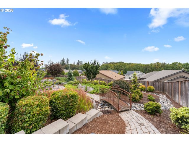 1561 S NIGHTHAWK Cir, Ridgefield, WA 98642
