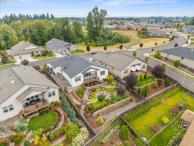 1561 S NIGHTHAWK Cir, Ridgefield, WA 98642