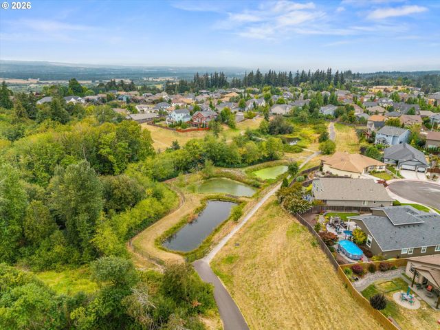 1561 S NIGHTHAWK Cir, Ridgefield, WA 98642
