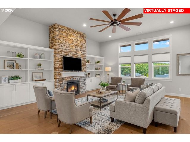 1561 S NIGHTHAWK Cir, Ridgefield, WA 98642