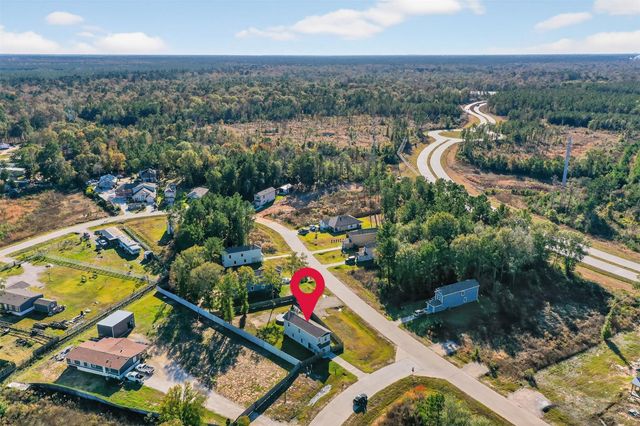 42 County Road 5201, Cleveland, TX 77327