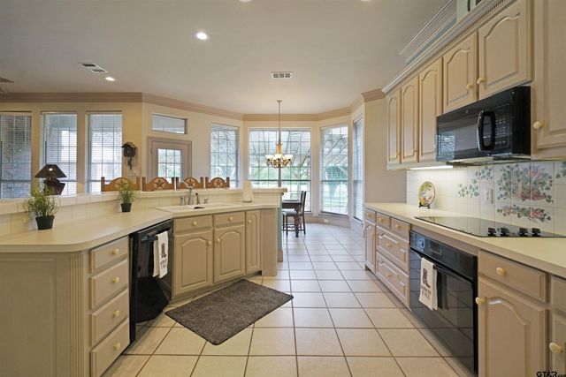 2152 Chisholm Trail, Rockwall, TX 75032