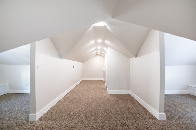 206 S Edgefield Avenue, Dallas, TX 75208