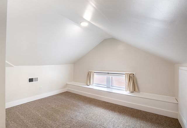 206 S Edgefield Avenue, Dallas, TX 75208