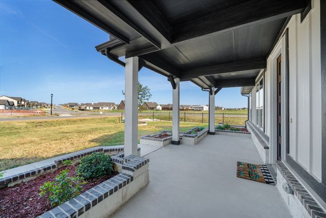 107 Red Cliff Court, Rhome, TX 76078